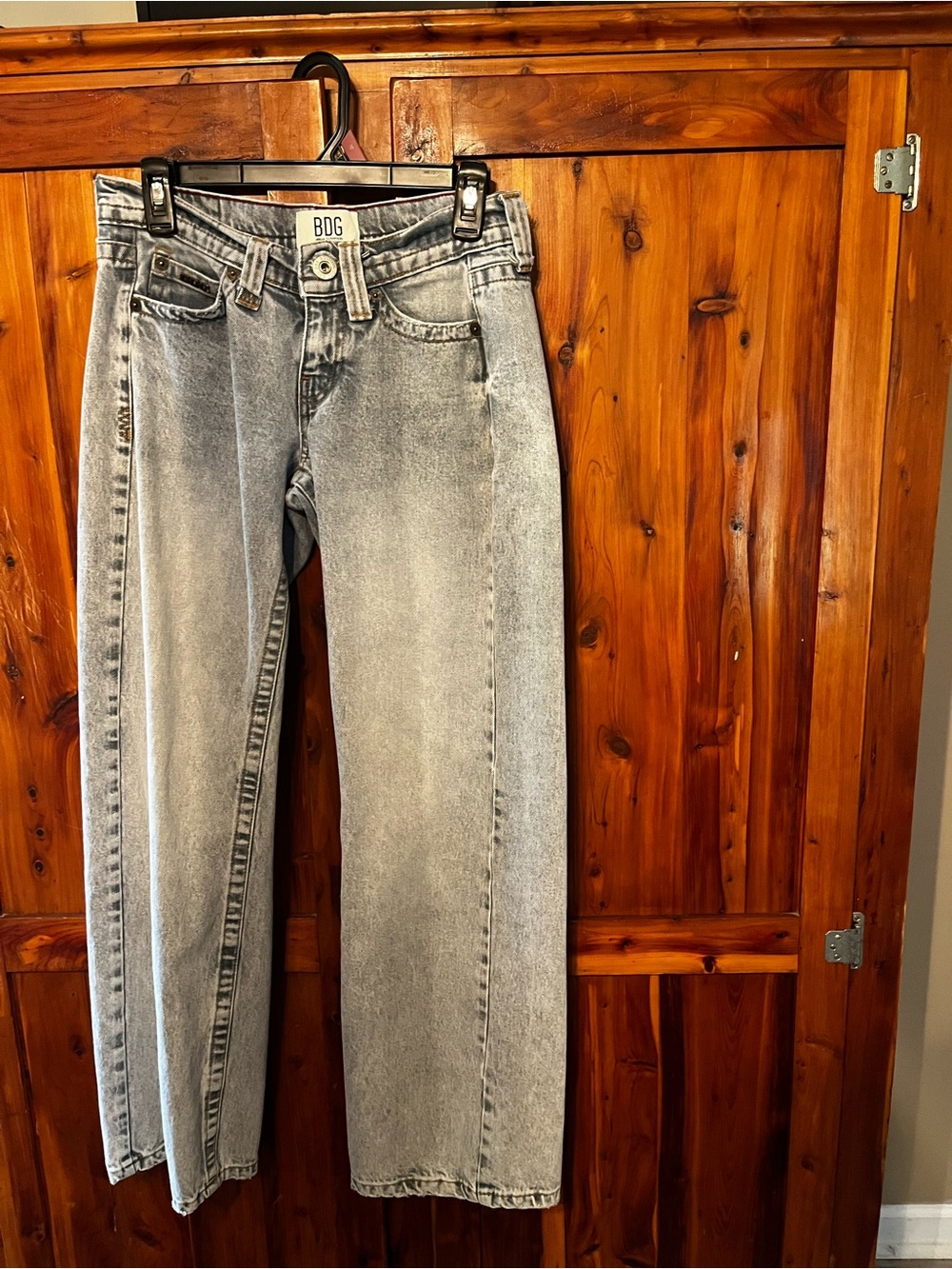 Like NEW BDG Jean